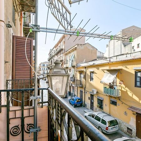 شقة Stylish Flat Maqueda باليرمو المظهر الخارجي الصورة