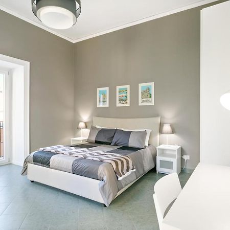 شقة Stylish Flat Maqueda باليرمو المظهر الخارجي الصورة